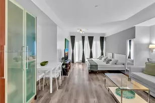 1052 Ocean Dr, Miami Beach, FL 33139 - Photo 17