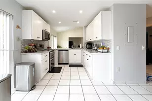 20520 SW 124th Pl, Miami, FL 33177 - Photo 19