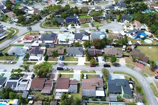 20520 SW 124th Pl, Miami, FL 33177 - Photo 31