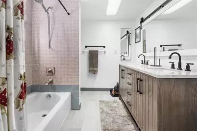 5935 Del Lago Cir #209, Sunrise, FL 33313 - Photo 5