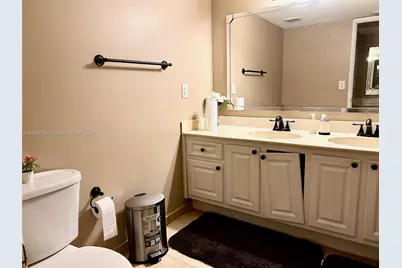 7735 NW 79th Ave #315, Tamarac, FL 33321 - Photo 17