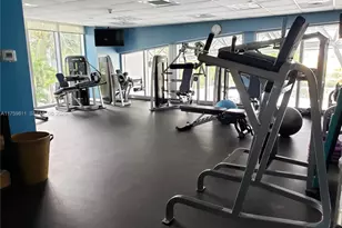 18683 Collins Ave, Sunny Isles Beach, FL 33160 - Photo 13