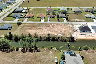 1611 NW 2nd St, Cape Coral, FL 33993 - Photo 25