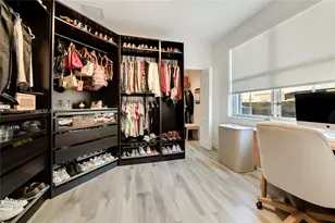 8527 NW 111th Ct, Doral, FL 33178 - Photo 19