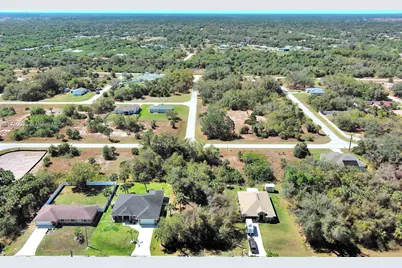 205 Ferdon Cir, Port Charlotte, FL 33954 - Photo 13