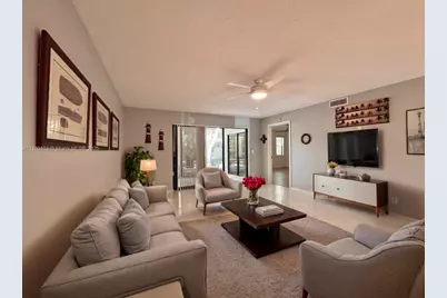 9632 E Sills Dr #102, Boynton Beach, FL 33437 - Photo 3