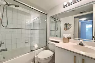 9632 E Sills Dr, Boynton Beach, FL 33437 - Photo 11