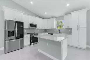 2603 43rd St W, Lehigh Acres, FL 33971 - Photo 7