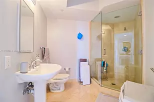 6365 Collins Ave, Miami Beach, FL 33141 - Photo 5