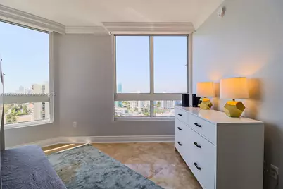 6365 Collins Ave #1903, Miami Beach, FL 33141 - Photo 13