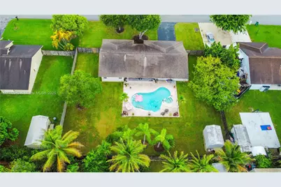 28601 SW 164th Ave, Homestead, FL 33033 - Photo 1