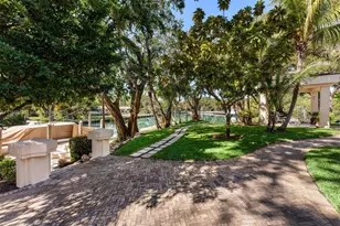 665 Leucadendra Dr, Coral Gables, FL 33156 - Photo 31