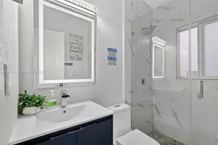231 NW 44th St, Miami, FL 33127 - Photo 23