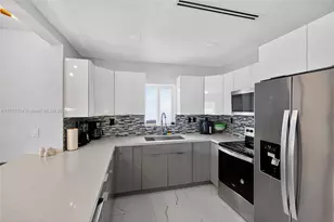 231 NW 44th St, Miami, FL 33127 - Photo 7