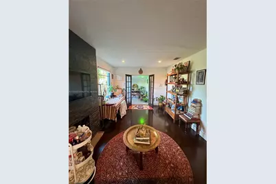 7020 NE 5th Ave, Miami, FL 33138 - Photo 11