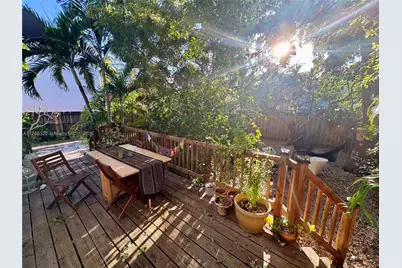 7020 NE 5th Ave, Miami, FL 33138 - Photo 33