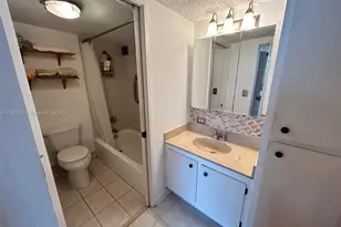 17021 N Bay Rd, Sunny Isles Beach, FL 33160 - Photo 21