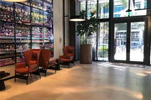 121 NE 34th St, Miami, FL 33137 - Photo 11