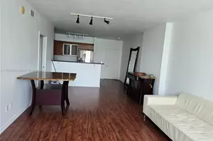 325 S Biscayne Blvd, Miami, FL 33131 - Photo 3