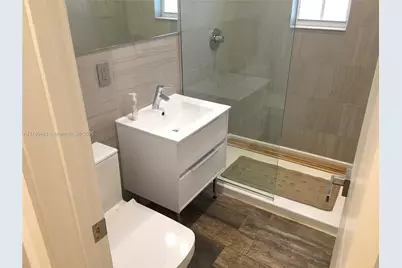 645 Michigan Ave #C, Miami Beach, FL 33139 - Photo 11