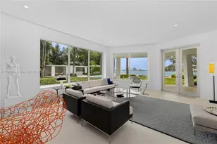 6380 N Bay Rd, Miami Beach, FL 33141 - Photo 5