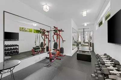 6380 N Bay Rd, Miami Beach, FL 33141 - Photo 27