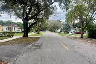 329 Minola Dr, Miami Springs, FL 33166 - Photo 3