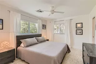 262 Bombay Ave, Lauderdale by the Sea, FL 33308 - Photo 21