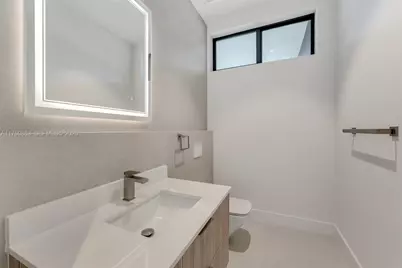 5921 SW 84th St, South Miami, FL 33143 - Photo 11