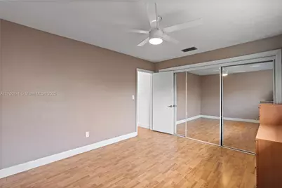 2010 NE 208th St, Miami, FL 33179 - Photo 47