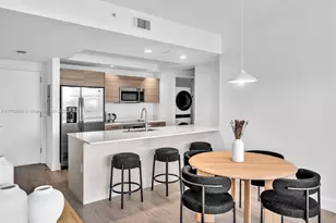 121 NE 34th St, Miami, FL 33137 - Photo 37