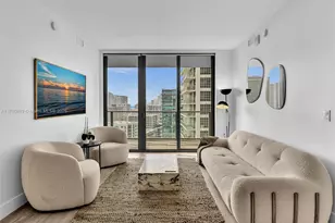 121 NE 34th St, Miami, FL 33137 - Photo 27