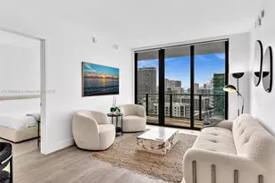 121 NE 34th St, Miami, FL 33137 - Photo 21