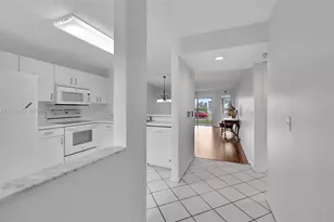 7711 Trent Dr, Tamarac, FL 33321 - Photo 3