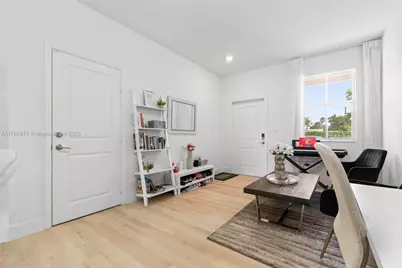 12824 NW 22nd Pl #12824, Miami, FL 33167 - Photo 9