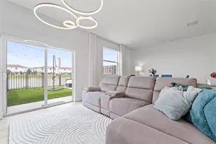 12824 NW 22nd Pl, Miami, FL 33167 - Photo 23