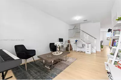 12824 NW 22nd Pl #12824, Miami, FL 33167 - Photo 7