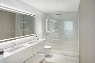 1170 E Hallandale Beach Blvd, Hallandale Beach, FL 33008 - Photo 7