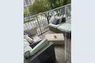 800 N Miami Ave #E-405, Miami, FL 33136 - Photo 5