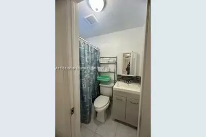 141 E 16th St, Hialeah, FL 33010 - Photo 5