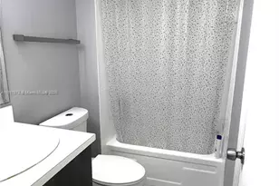 2575 SW 27th Ave, Miami, FL 33133 - Photo 15