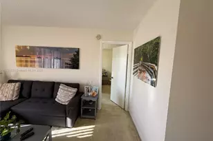 8120 SW 24th St, North Lauderdale, FL 33068 - Photo 9