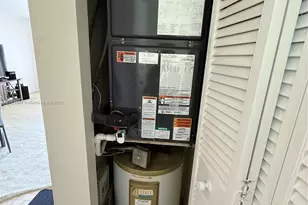 8120 SW 24th St, North Lauderdale, FL 33068 - Photo 17