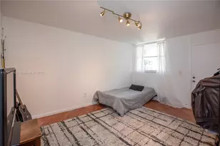 1801 S Treasure Dr, North Bay Village, FL 33141 - Photo 29