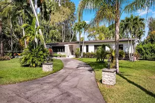 8735 SW 118th St, Miami, FL 33176 - Photo 1