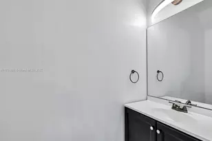 2094 Hacienda Terrace, Weston, FL 33327 - Photo 15