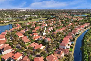 10643 NW 54th St, Doral, FL 33178 - Photo 3