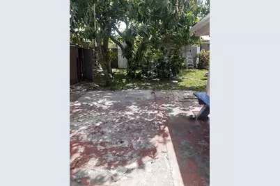 625 E 28th St, Hialeah, FL 33013 - Photo 7