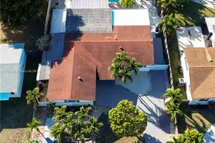 19600 Gulfstream Rd, Cutler Bay, FL 33157 - Photo 3