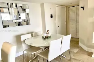 770 Claughton Island Dr, Miami, FL 33131 - Photo 5